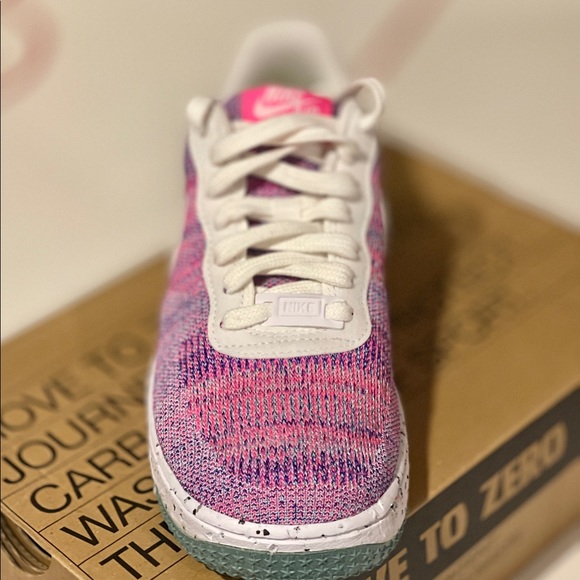 Nike Air Force 1 - Flyknit Crater - Picture 2 of 5